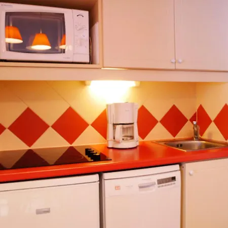 Apartment Le De 3 - 2 Pieces Pour 6 Personnes Mae-9734 *